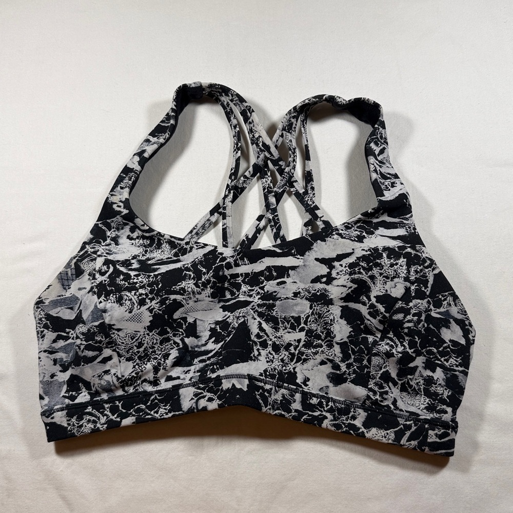 Lululemon Athletica Black and White Strappy Sports Bra - Picture 2 of 6